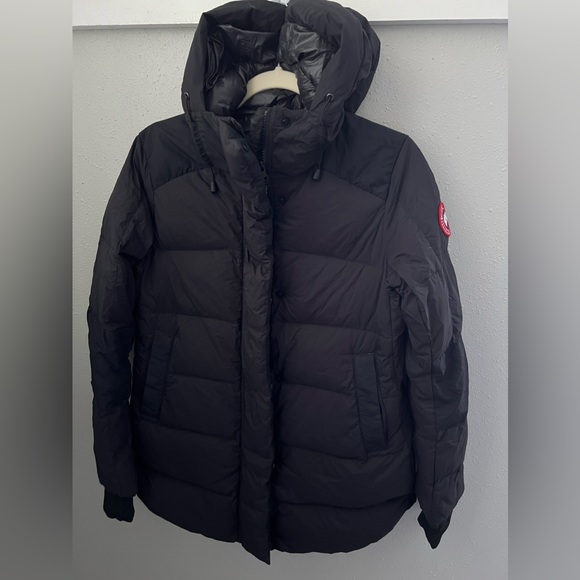 Canada Goose Alliston Packable Down Jacket in Black Size Medium - Picture 2 of 14